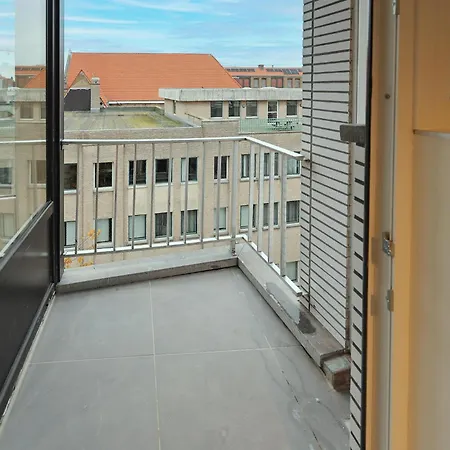 2 Bedroom Lovely In
